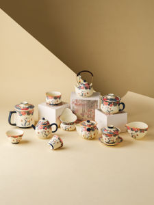 JISU | Cute Cat Owner Tea Cup Ceramic