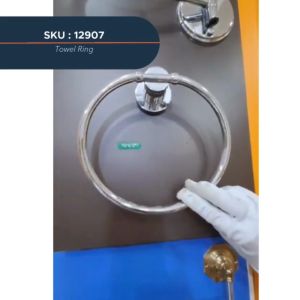 Farrah Towel Ring - Full Circle (Silver)