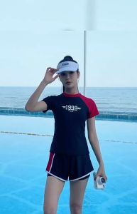 Bộ đồ bơi nữ đi biển tay ngắn quần đùi 2 lớp che bụng kín đáo kiểu dáng thể thao năng động