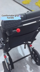 High Quality Folding Wheelchair Lightweight Folding Wheelchair Easy to Carry and Travel Equipped with Pull Rod