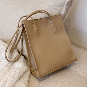 Large Capacity Womens Shoulder Bag Tote Bag White Versatile Simple Design Spring Summer New Fashion Handbag Soft PU Leather