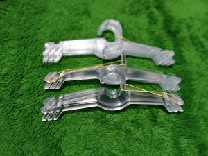 hanger bra dan celana dalam bening kristal lusinan