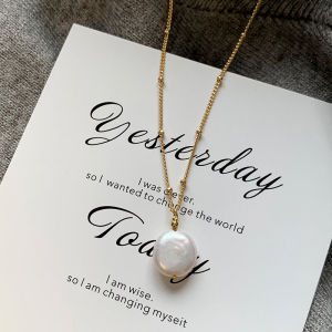 Natural Freshwater Baroque Pearl Necklace Elegant Minimalist Womens Clavicle Chain Fashionable Versatile New Arrival