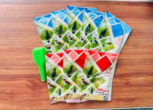 (combo 5 dưỡng+3vip) Cám Dưỡng hotVip căng lửa Lê Thịnh dành cho chim hút mật gói 100gr