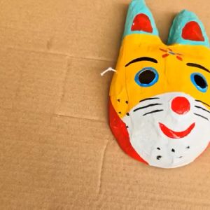 Mặt nạ giấy bồi truyền thống hình con vật ngộ nghĩnh cho bé chơi trung thu làm đồ decor trang trí .