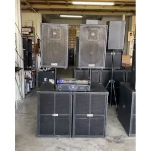 ชุดเครื่องเสียงคาราโอเกะ 2x2 เบส15 กลาง12 เบสรุ่นBV พร้อมเพาเวอร์เเล่นปรี