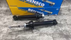 SHOCKBREAKER ABSORBER SHOCK BREAKER BREKER DEPAN MITSUBISHI PAJERO 2000 2001 2002 2003 2004 2005 2006 2007 MERK BENSCO ASLI KANAN DAN KIRI FRONT ABSORBER SOKBREAKER SHOCKBREKER BREKER SHOCK BREAKER SOKBREKER DEPAN