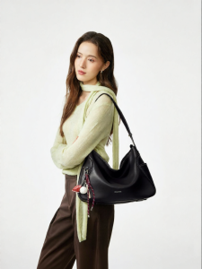 VALUNCICA EUROPHAM | Large Capacity Tote Bag