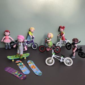 Mini Cute Exquisite Finger Bicycle Toy