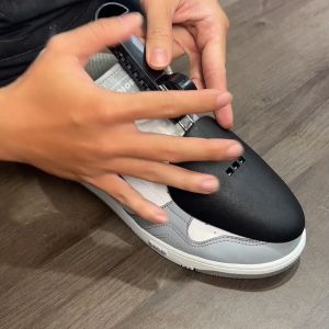 Dụng Cụ Giữ Form Giày Nhựa Chống Nhăn Gãy Mũi Giày - Shoe Tree Nhựa Chống Nhăn Giày Hiệu Quả (1 Cặp)