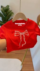 ชุดเด็กผู้หญิง เสื้อครอปสีแดงปักโบว์+กระโปรงสีแดง น้ำหนัก 5-25 กิโล รหัสDC2