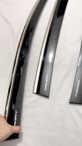 Vè Che Mưa Toyota Camry 2023-2019 Mẫu Vè Chỉ Inox Cao Cấp