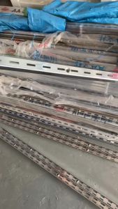 Thanh ray gắn tường đơn bản nhỏ A1 làm giá kệ trưng bày