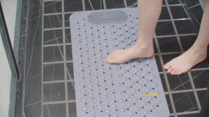 Bathtub Mat Non-Slip Shower Mat 36*69cm Bath Mats with Foot Massage Drain Holes