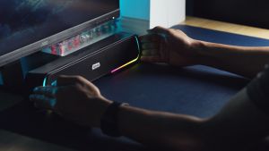 Speaker Wireless Bluetooth Gaming Kisonli LED-913 RGB Light Soundbar Support Flashdisk / TF-Card