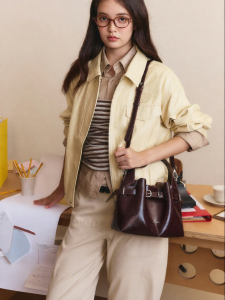 Jonbag | Interwoven Strap Large Capacity Bucket Tote Bag