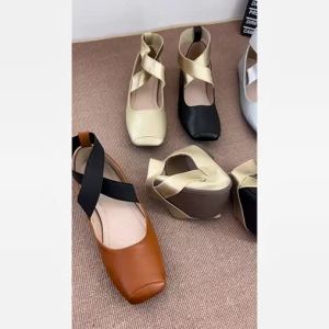 LJรองเท้าบัลเลต์ส้นแบน Mary Janes ทรงสี่เหลี่ยมสไตล์ฮิปซี ดีไซน์แบบฝรั่งเศส สายรัดแบบไม่หลุด รองเท้าบัลเลต์ส้นแบนแบบสวมสบายสำหรับผู้หญิง