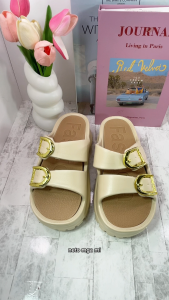 STOMPION Chunky Sandals For Women Flat Sandals With Straps Korean Slippers For Women White Sandals