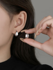 OUGUI | Silver Minimalist Luxury Drip Earrings Ear-friendly