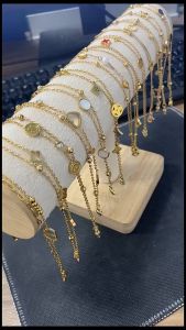 Gelang Titanium Love Hitam Dan Putih Dua Layer Gt33 Korean Style Wanita Anti Karat Dan Luntur  - Stay Cool Shop