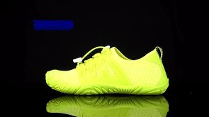 Sepatu Pantai Olahraga Aqua Shoes Hiking Diving Anti Licin