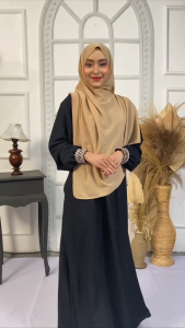 Abaya Aisha Dress Renda Mewah Crinkle Airflow Rempel Elegent Wanita Gamis Renda Terbaru 2025