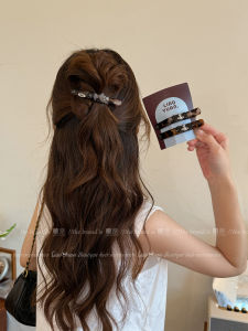 Elegant Leopard Print Hair Clip for Women Versatile Side Hair Accessory Fashionable Hair Fringe Clamp Classic Minimalist Design