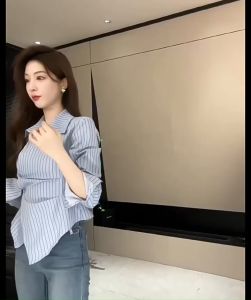 French style irregular waist blue striped shirt womens autumn long-sleeved lapel top W402