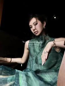 S·DEER | Đầm Voan In Màu Nghệ Thuật Không T Tay