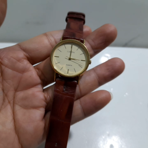 Đồng hồ đeo tay Orient Carina E45D20-6BJ size 30.5mm dây da màu đỏ
