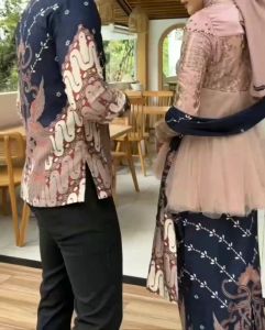 (BONUS JILBAB) Kebaya Couple Ameera Series Baju Kebaya Lamaran Tunangan Kebaya Wisuda Terbaru 2024