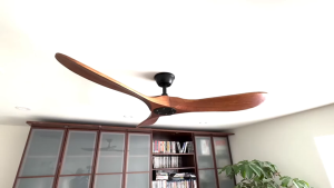 HITEL [ดี]พัดลมเพดานสไตล์โมเดิร์น พัดลมเพดานไม้ 3 ใบพัด พัดลมเพดานขนาด 42/52/60 นิ้ว มอเตอร์ DC แบบกลับด้านได้ 6 สปีด/พร้อมฟังก์ชันตั้งเวลา ทำงานเงียบ