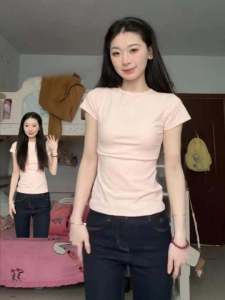 เสื้อยืดคอกลมแขนสั้นผ้าฝ้ายแท้สไตล์อเมริกันย้อนยุคสีชมพูสำหรับผู้หญิงในช่วงฤดูร้อน เสื้อผ้าทำงานสไตล์เกาหลีทรงหลวมสบายๆ