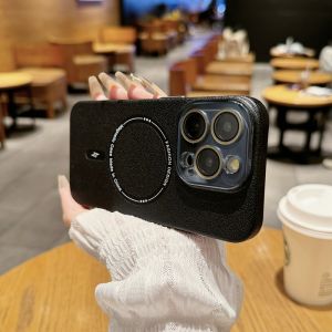 SinQui | Stylish And Protective Phone Case With 3D Butterfly Decorations