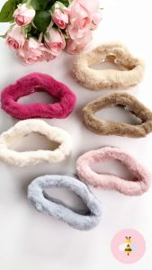 Pinky Bee Jepit Rambut Bulu 69060300