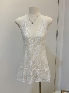 Low-Neck Lace Halter Neck Vest Womens Summer Autumn Winter Layering Mesh Hollow out Inner Wear Tank Top Base Shirt