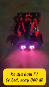Xe Địa Hình F1 Đèn Led Bánh Điều Khiển Từ Xa Xoay 360 Độ Phun Sương Kép Di Chuyển Đa Hướng Cho Bé