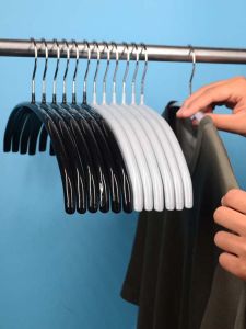 Home Use Seamless Anti Slip Nano Plated Clothes Hanger Adult Clothing Rack Shoulder Free Corner Protection Plastic Coat Hook