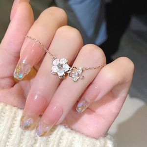 Pianist | Elegant Pink Gold Rose Minimalist Sakura Necklace