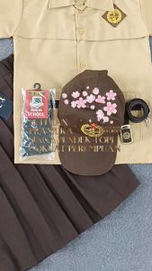 Setelan Seragam Sekolah Pramuka Siaga Perempuan Pendek SD Kelas 1-6 Topi Pramuka Coklat