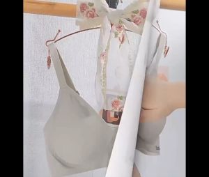 Seamless One-Piece ZERO BURDEN Light Weight Gather Cup BC Size M-XXL Wireless Nude Bra SUPOR SMILEY #B78 Perfect Support Bra