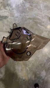 Ốp lốc máy nhỏ mica đủ màu xe Vario 2023/ Airbalde 2022- trở đi. (Con Sò)