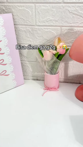 Rumah Cantik Glad2Glow Brightening Micellar Water 300ml Untuk Semua Kulit Lembut Cepat Menghapus Makeup & Mencerahkan kulit Penghapus Makeup Waterproof Hapus Riasan Tahan dan Tanpa Iritasi g2glow official store