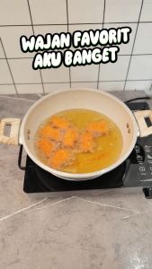 Wajan Penggorengan 24 cm Kedalaman 10 cm Warna Beige & Tutup Kaca Double Bottom