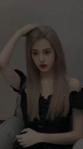 2025 STYLE FIT 100ML*2ครีมกัดสีผมนำเข้าจากญี่ปุ่น สวยและเงางาม อ่อนโยนไม่ระคายเคือง สีย้อมผม ยาย้อมสีผม ไม่มีกลิ่นฉุน ไม่แสบ โคตะ น้ำยาย้อมสีผม ยาย้อมผมแบบสร