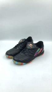 รองเท้าฟุตซอล Pan Wave II