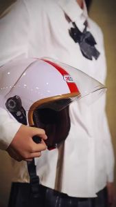 Penghantaran dari China [2025]A2 Topi keledar Standard Kebangsaan Baharu 3c Topi keledar Keselamatan Kenderaan Elektrik Motosikal yang diperakui Topi keledar Separuh 3/4 Topi keledar Topi keledar Empat Musim 3.8