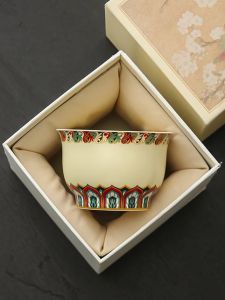 Creative Ceramic Tea Cup Gongfu Tea Set Home Use Present for Owner Flower Pattern Artisan Crafted Chinese Style Tea Drinking Cup