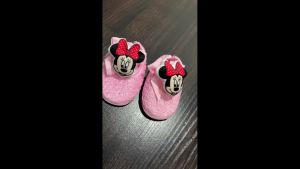 Disney | Newborn soothing pacifier Kawaii soft bed shoes Children (boys and girls) three-dimensional plush head pattern shoes First