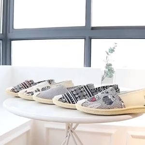 Sepatu Wanita Canvas Import Flat Cartoon Pattern Slip On Casual Shoes JOFSH60